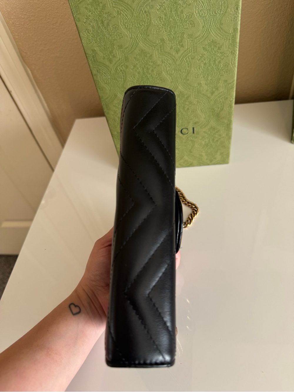 Gucci Black Chevron Marmont Crossbody Bag - Picture 10 of 16